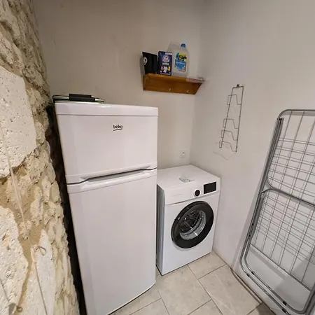 Belle, Piscine Privee, Vue Sur La Campagne * Nonac