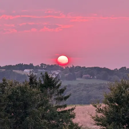 Belle, Piscine Privee, Vue Sur La Campagne * Nonac