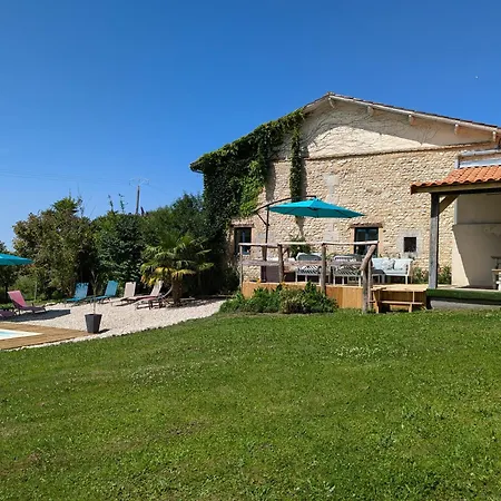 Belle, Piscine Privee, Vue Sur La Campagne