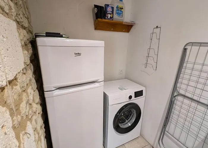 Belle, Piscine Privee, Vue Sur La Campagne * Nonac