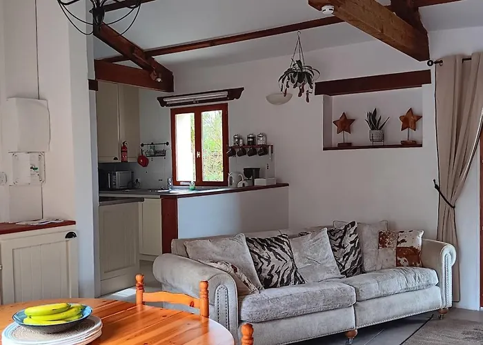 Belle, Piscine Privee, Vue Sur La Campagne בית נופש