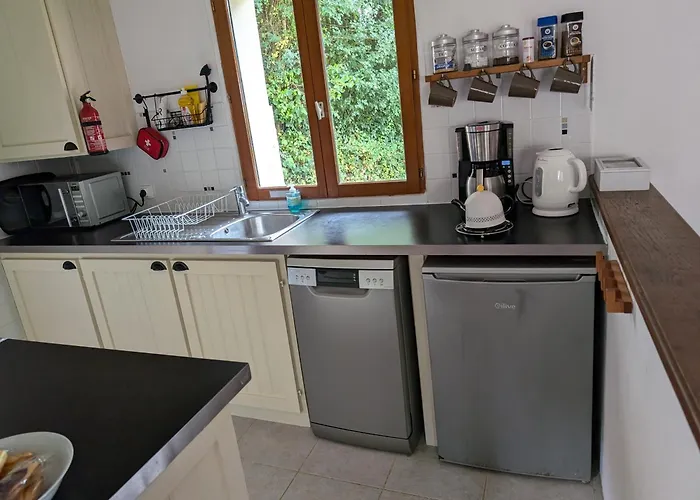 Belle, Piscine Privee, Vue Sur La Campagne *