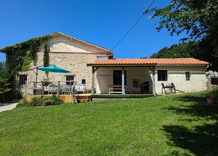 בית נופש Belle, Piscine Privee, Vue Sur La Campagne