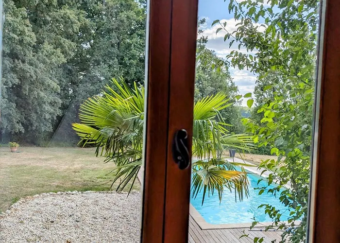 Belle, Piscine Privee, Vue Sur La Campagne